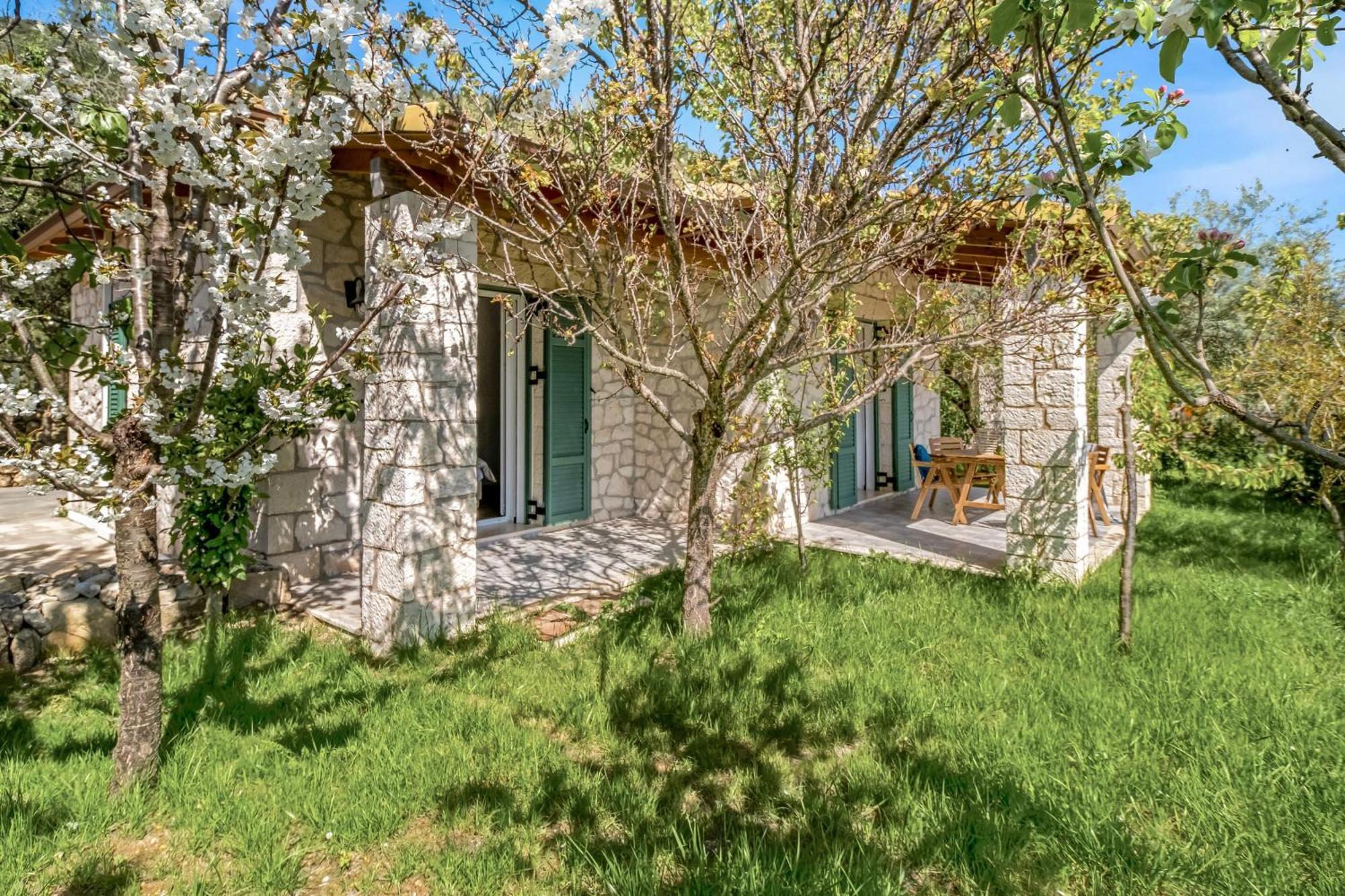Apanema Mindfulness Resort Lefkada Asprogerakata Zimmer foto